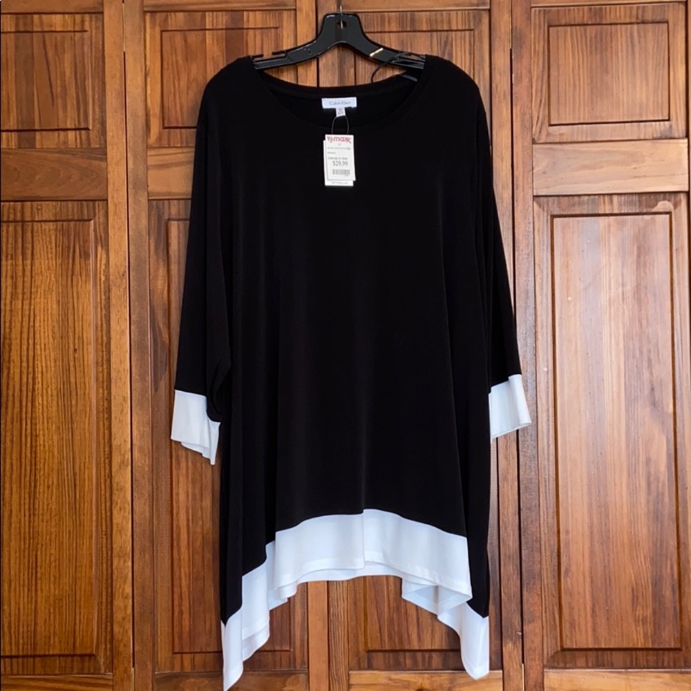 Calvin Klein Black and White Top 3X
